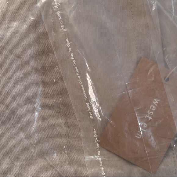 NWT West elm metallic golden woven pillow cover 18” - Picture 5 of 5